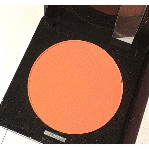 MAKE UP FOR EVER Blush Powder No. 5 Coral Peach 2.5g - Discontinued & Pigmented - Picture 2 of 3